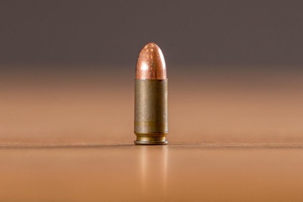 патрон калибра 9x19